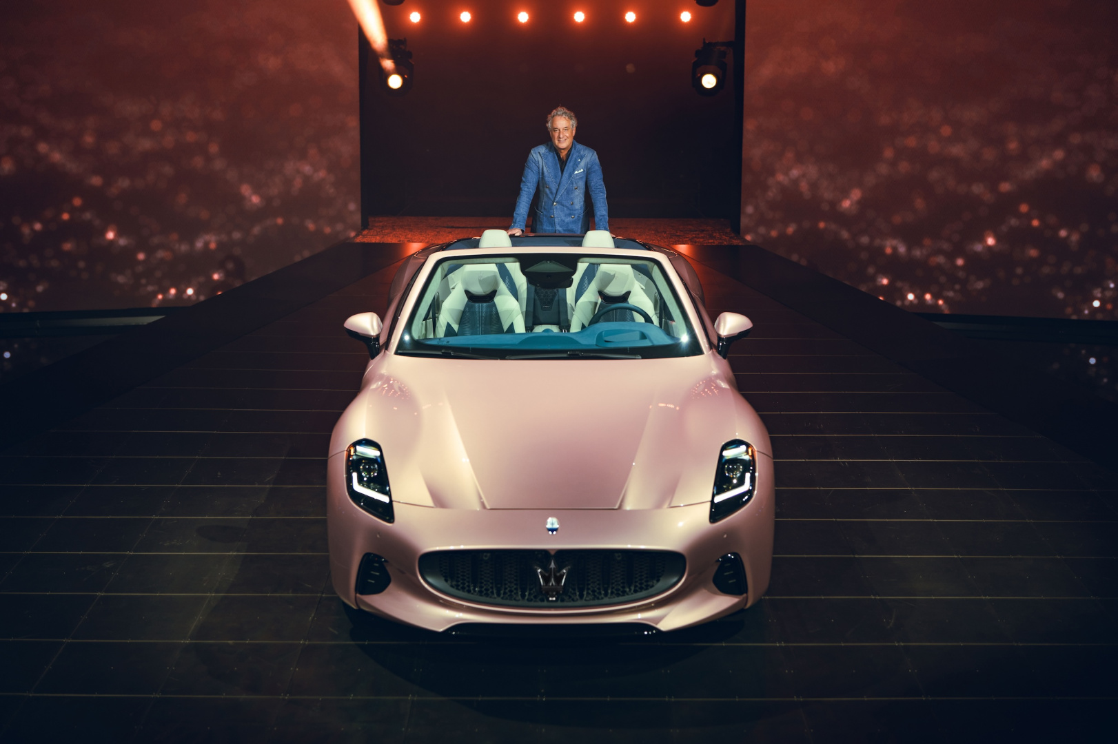 SMALL_圖3- Maserati 全球總裁 Davide Grasso 出席 Maserati Folgore Day 活動